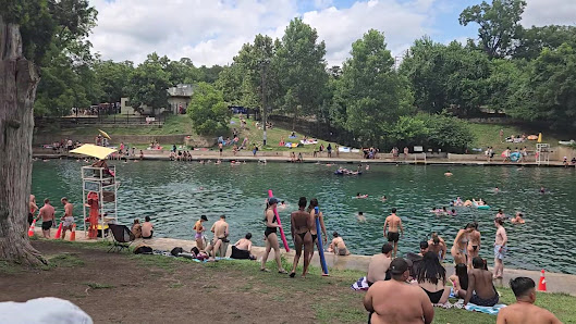 Barton Springs Municipal Pool thumb 2